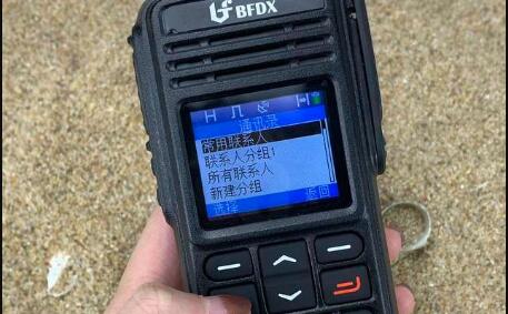 對講機如何建群？